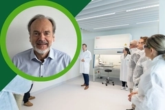 multimedia image multimedia image